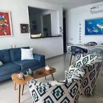 Lindo Apartamento Con Vista Al Mar
