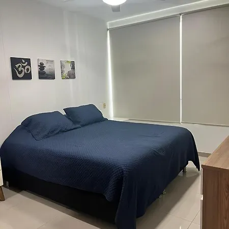 Lindo Apartamento Con Vista Al Mar Apartamento *